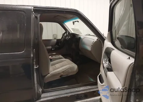 1999 Ford Ranger Xlt z USA, uszkodzony, nr VIN 1FTZR15X3XPB29019